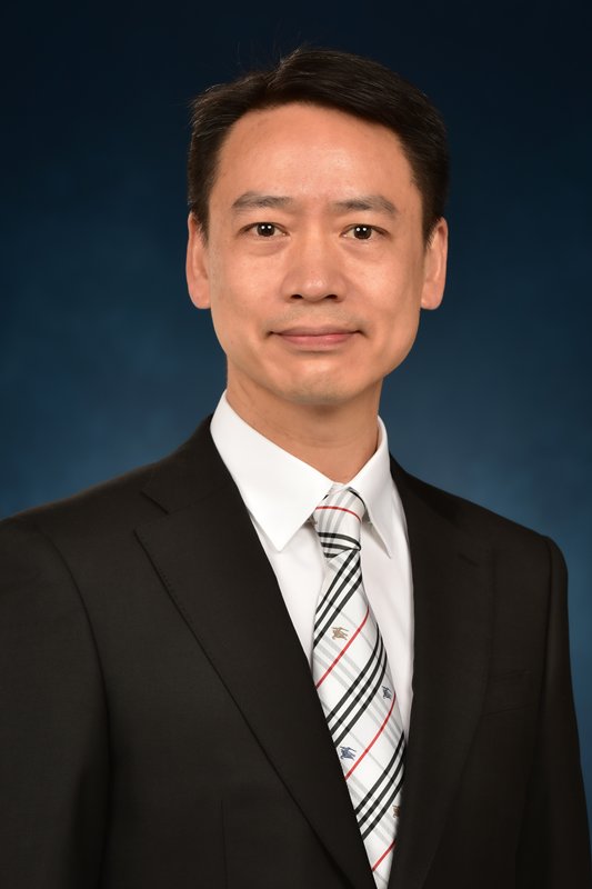 擔任署長:  規劃署副署長鍾文傑2021年1月4日出任規劃署署長。