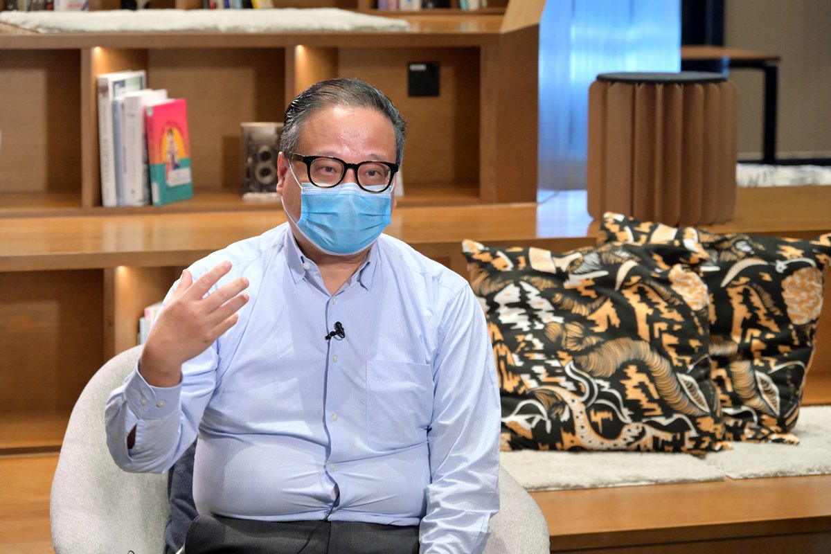 創新協作:  黃煜新期望創新斗室能塑造一個智慧生活和匯聚創新協作的社區，推動本港科研發展。