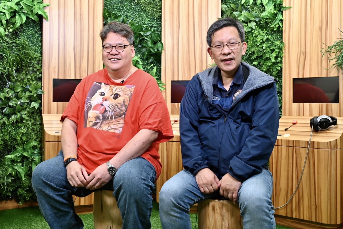 同行同勉:  Eric（左）和Jecko均希望以自己作例，讓大眾知道精神病患者是能夠康復的。