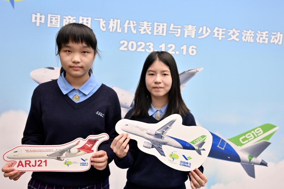 未來可期:  孔佩霖（右）相信國家航空業未來發展蓬勃。