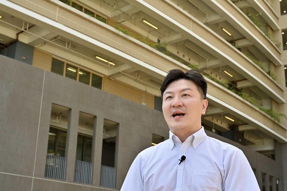 移風易俗:  李啟倫表示，截至5月底，累計逾15,800名市民在綠色殯葬中央登記名冊登記。