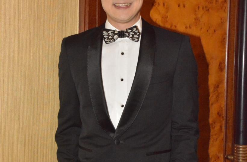 aDerek_01