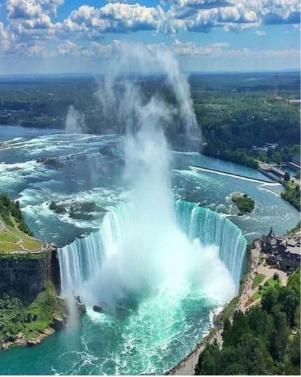 E5BBB6A9-F904-47D7-9EF7-AFE3A9C650B7-43273-00000495D3359E08