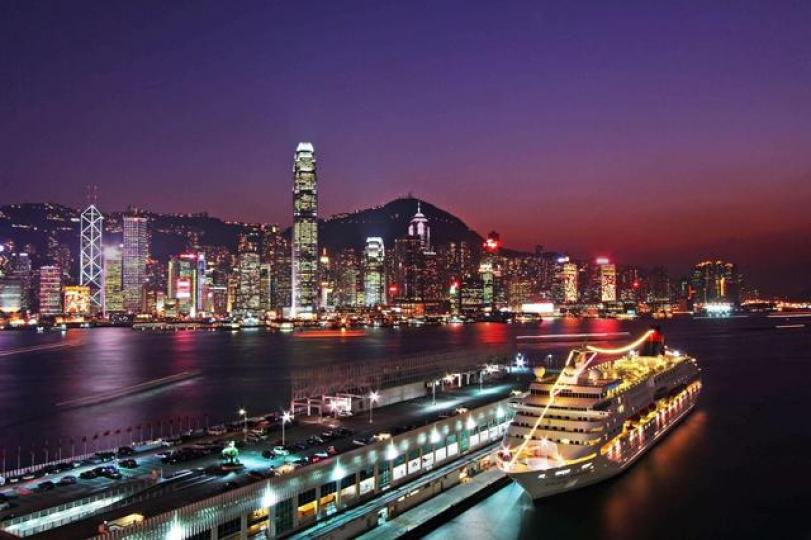 夕陽西下平安一天又將
過去了。
老友記晚安！...