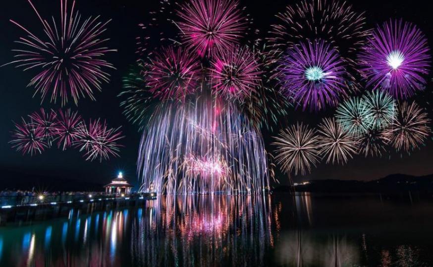 今年日月潭選在伊達邵碼頭作為跨年會場...