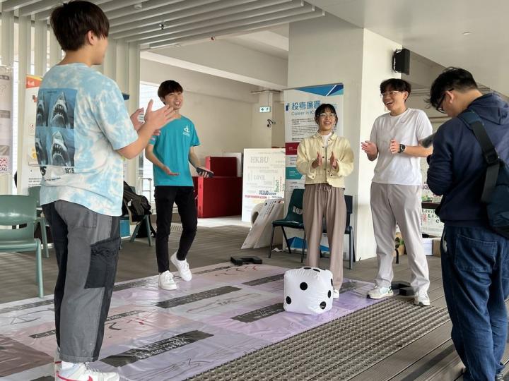 廉政大使將誠信傳遍校園...