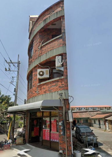 台灣街頭驚見「超薄紙片屋」...