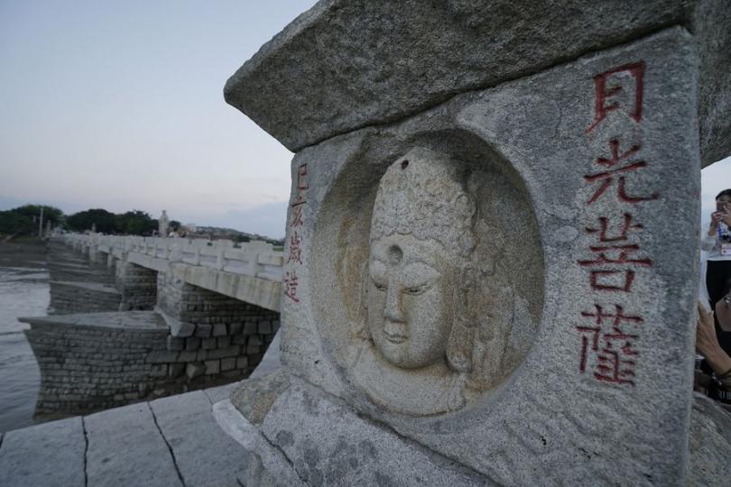 【都市藝術殿堂——雅昌藝術中心】柯炳鐘／圖...