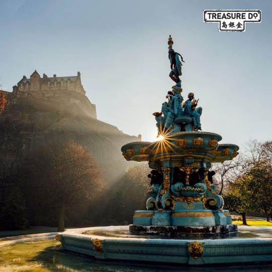 王子大街花園（Princes Street Gardens）是蘇格蘭愛丁堡市中心的一座公園...