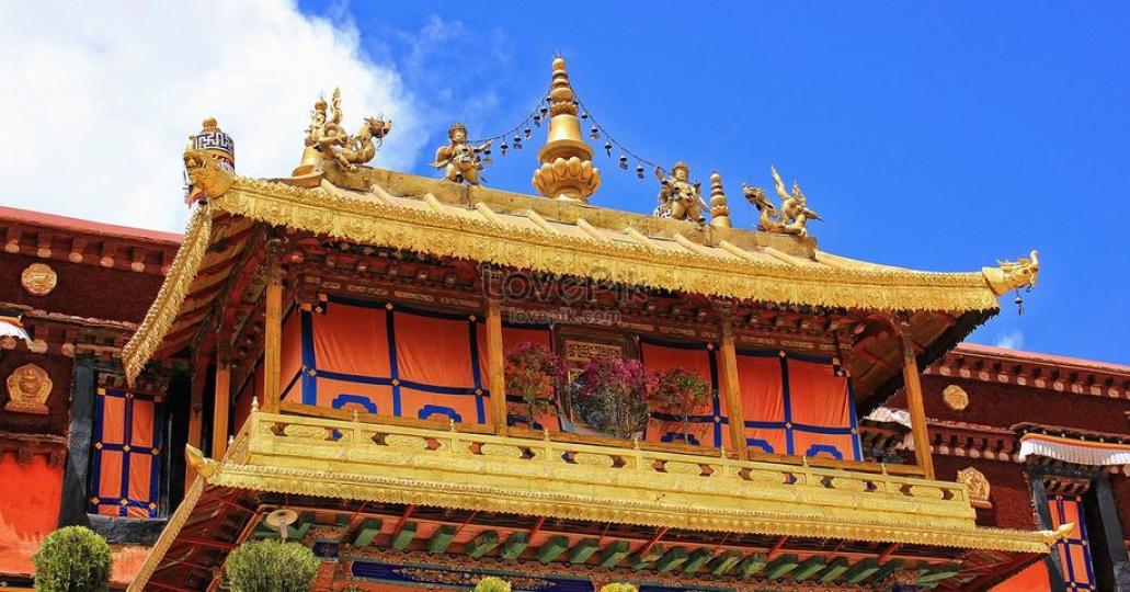 大昭寺是西藏現存最輝煌的吐蕃時期的建築...