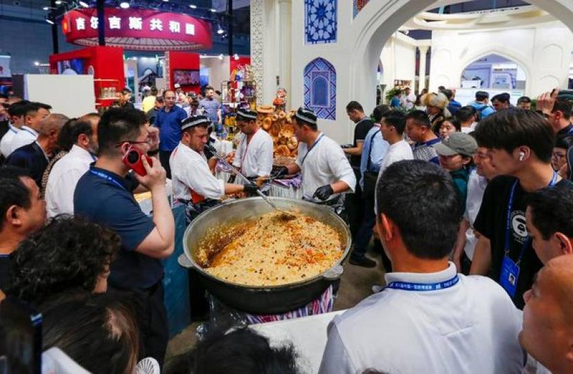 Global enterprises gather at the China-Eurasia Expo...
