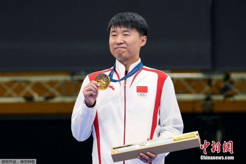 中國選手李越宏奪得金牌.....