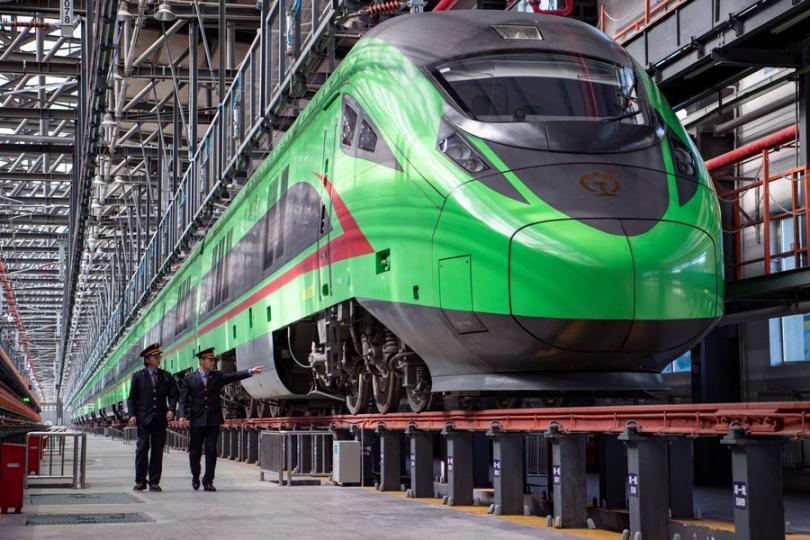 China makes progress in bullet train development, launching performance verification tests on an eve... China makes progress in bullet train development, launching performance verification tests on an eve...