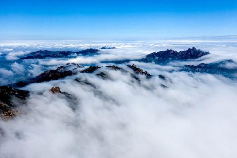 ....海上仙山 登臨嶗山之巔...