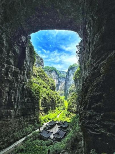 重慶武隆天生三橋 .......