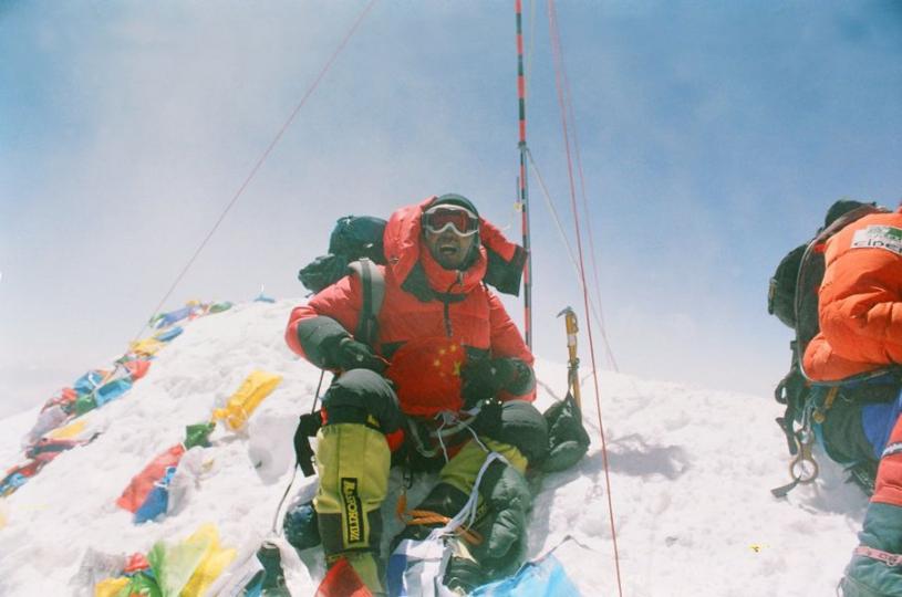 【銀行職員的登山夢】張梁／攝...