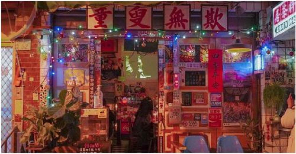 港風店面讓人有種來到香港街頭錯覺...
