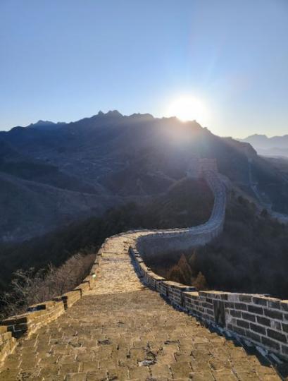 Sunrise scenery at the Simatai section of the Great Wall in Miyun district, Beijing.... Sunrise scenery at the Simatai section of the Great Wall in Miyun district, Beijing....