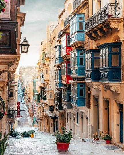 有「騎士之城」之稱的Valletta，是歐盟內最小的首都...