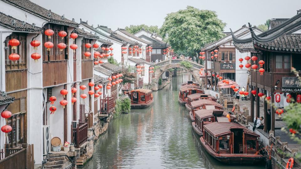 中國的江南水鄉向來以其獨特風韻聞名於世...