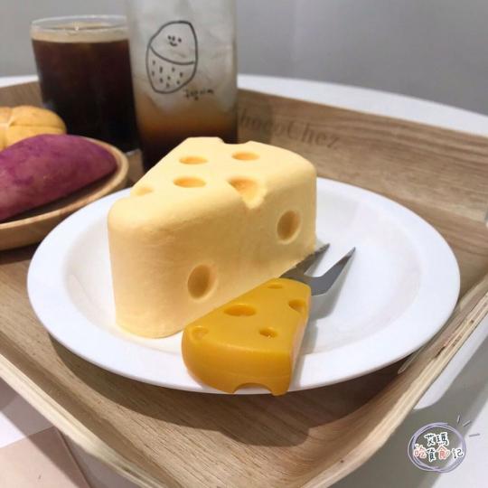 爆紅全韓國的「老鼠乳酪蛋糕」...