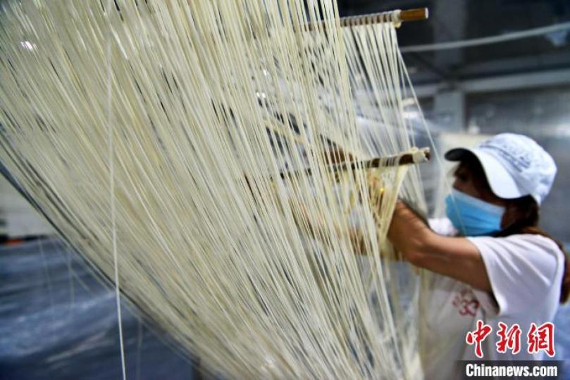 “穆陽線面”是福建閩東著名的傳統麵食...