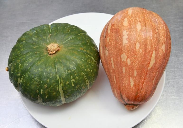 抗憂慮"快樂食物"一一南瓜
南瓜有高含量的色胺酸,能創
造血清素,改善憂欝的問題，
南瓜也富  胡蘿卜素,維它命
C和E等抗氧化力,且可抑制
癌細胞生長,實在是價廉物
美的食物。...
