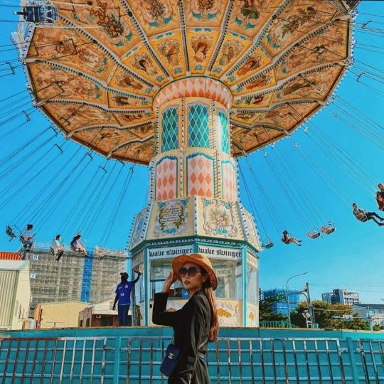 超級繽紛可愛的限定遊樂園...