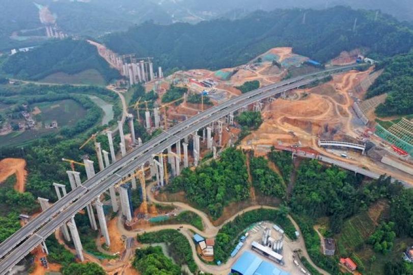 廣西昭平：蒼昭高速公路建設穩步推進...