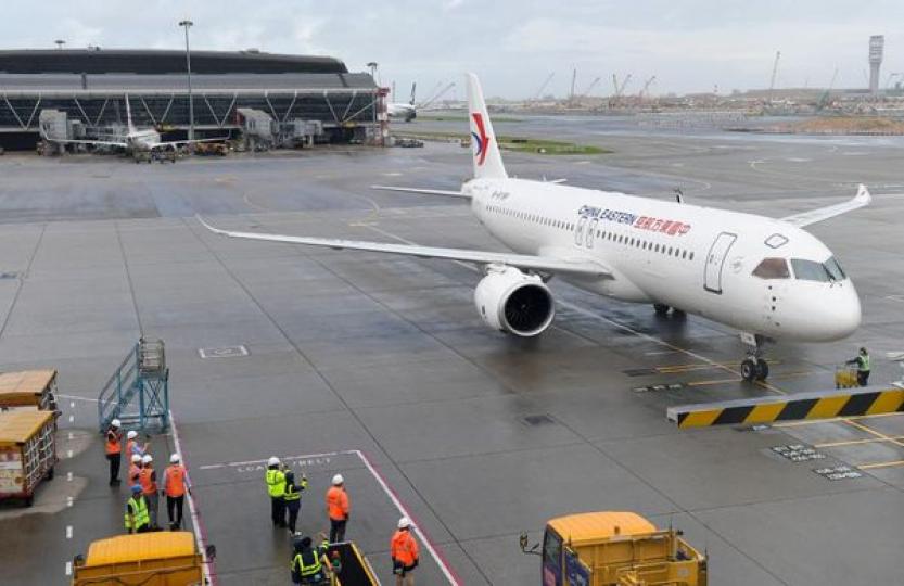 C919首個跨境商業包機自香港飛抵上海...