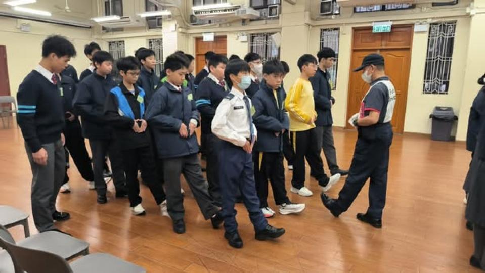 少年警訊領袖團訓練.......