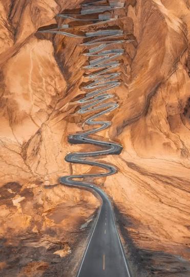 中國三大著名的自駕公路...