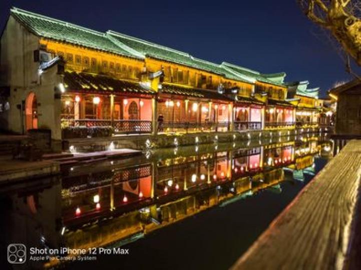 夜景另一種美.......
