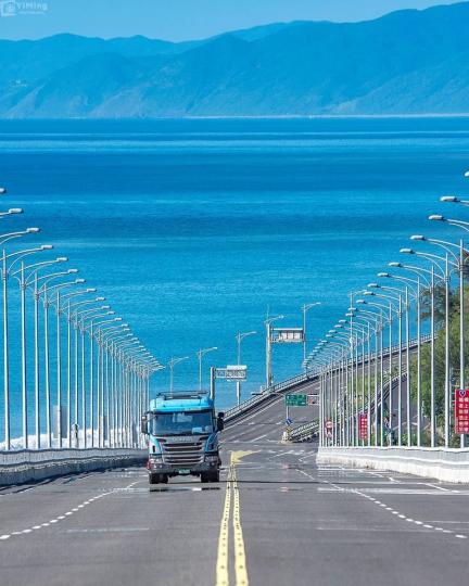 這裡被譽為是「全台最美高架橋」...
