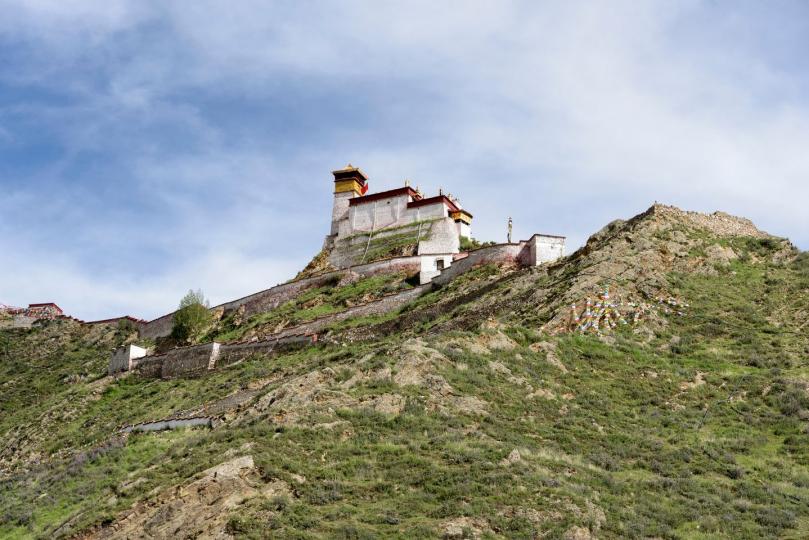 「拉康」在藏語裡意為神殿...