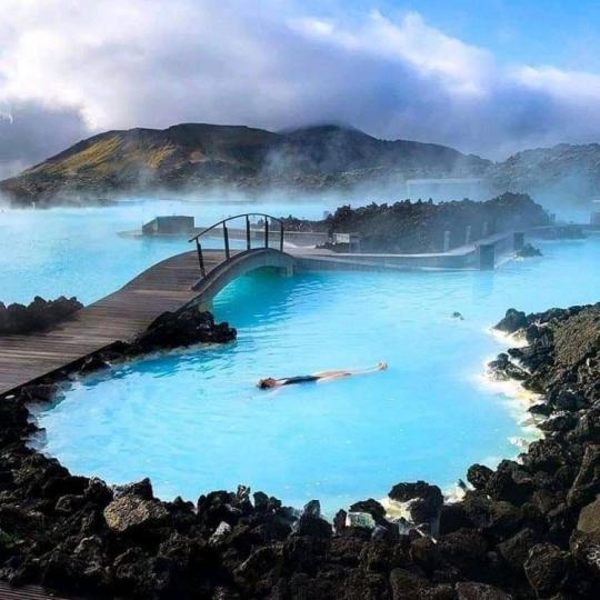 藍潟湖 (冰島)  Blue Lagoon, Iceland...