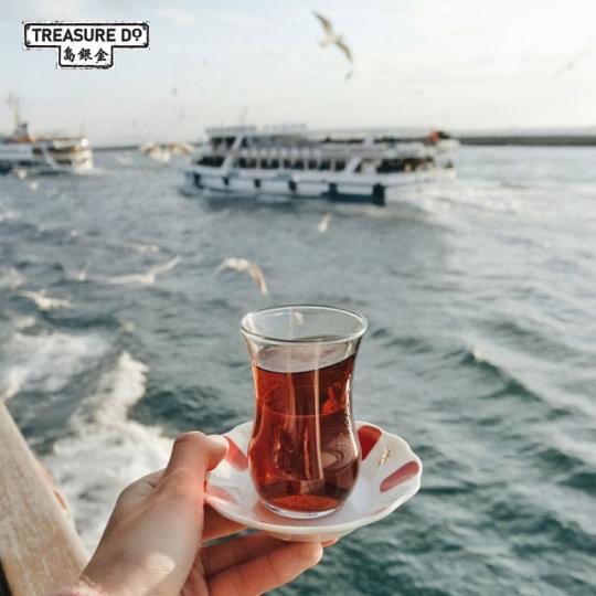 早晨！今天我們出海歎茶...