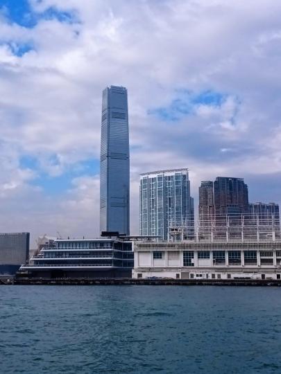 半島風景依舊美麗!
請保持好心「晴」!
預祝各位週末愉快!...