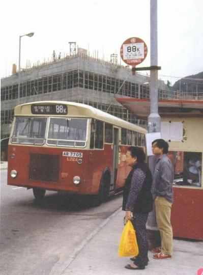 1980年代 大圍顯田邨巴士站...