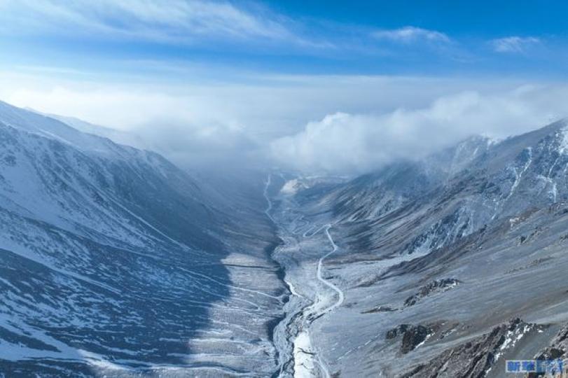 冬日崗什卡雪峰  ......