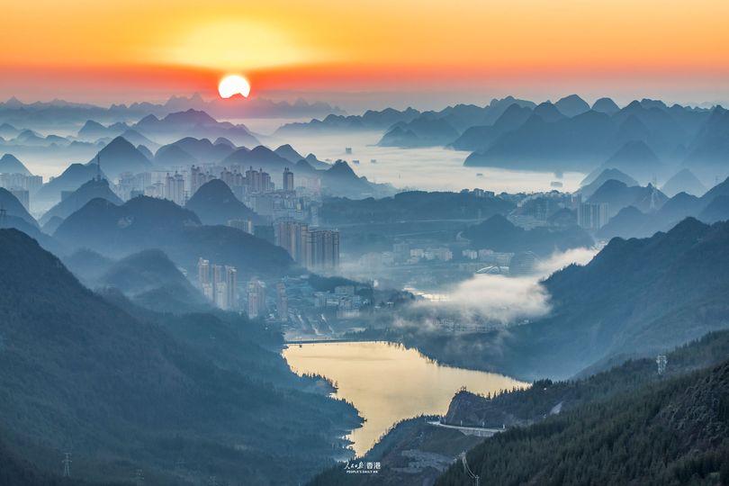 早晨，香港朋友........