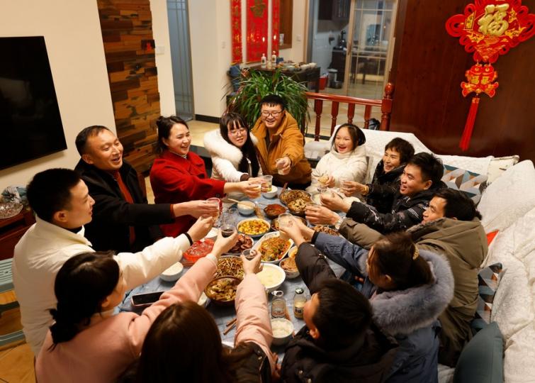 With improved fresh food supply chain and more healthy, characteristic recipes, ready-made food is ... With improved fresh food supply chain and more healthy, characteristic recipes, ready-made food is ...