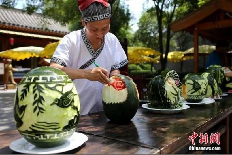 7月《二賣》衣物預覽......