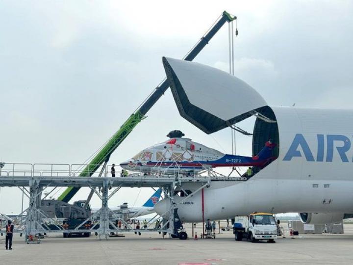 An Airbus Beluga, one of the world's largest cargo planes... An Airbus Beluga, one of the world's largest cargo planes...