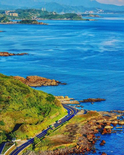 最無敵的環海視野
😍登頂看360度的無敵山海美景...