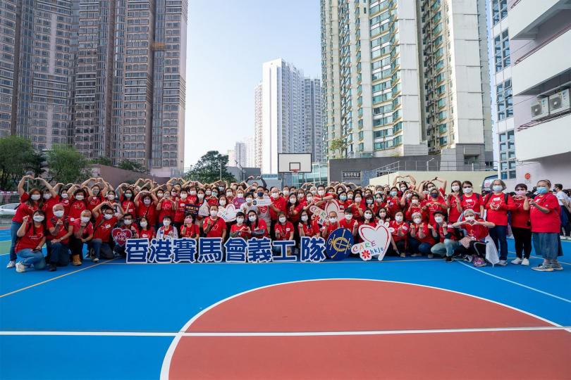 超過100名CARE@hkjc 義工隊成員參加探訪活動，愛心爆棚...