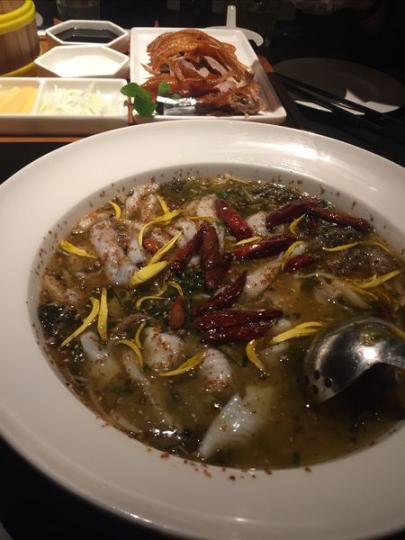 食酸菜魚+片皮鴨～好味平靚正...