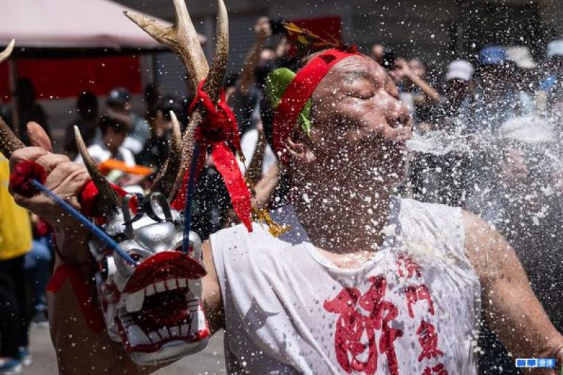 澳門舉辦「魚行醉龍節2024」...