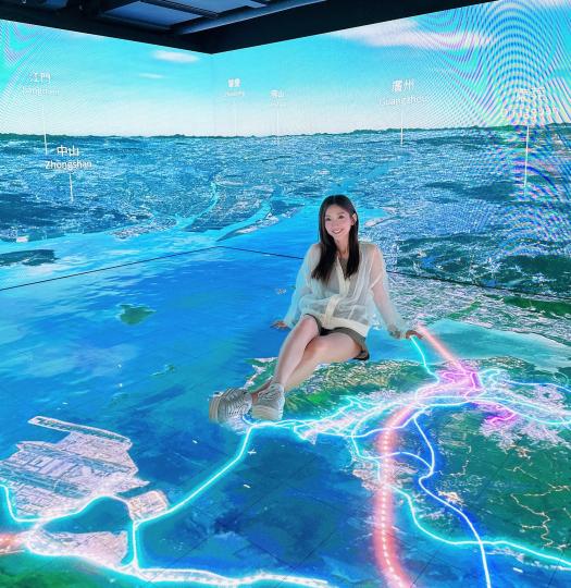 展城館  浸式互動展覽【建香港 ‧ 見未來】...