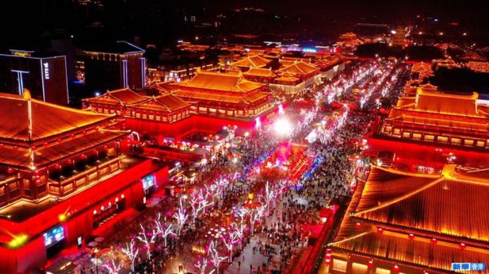 打卡古都西安的文化地標——大唐不夜城...
